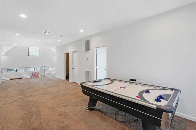 11215 Duane St, House other with 5 bedrooms, 3 bathrooms and null parking in Houston TX | Image 16