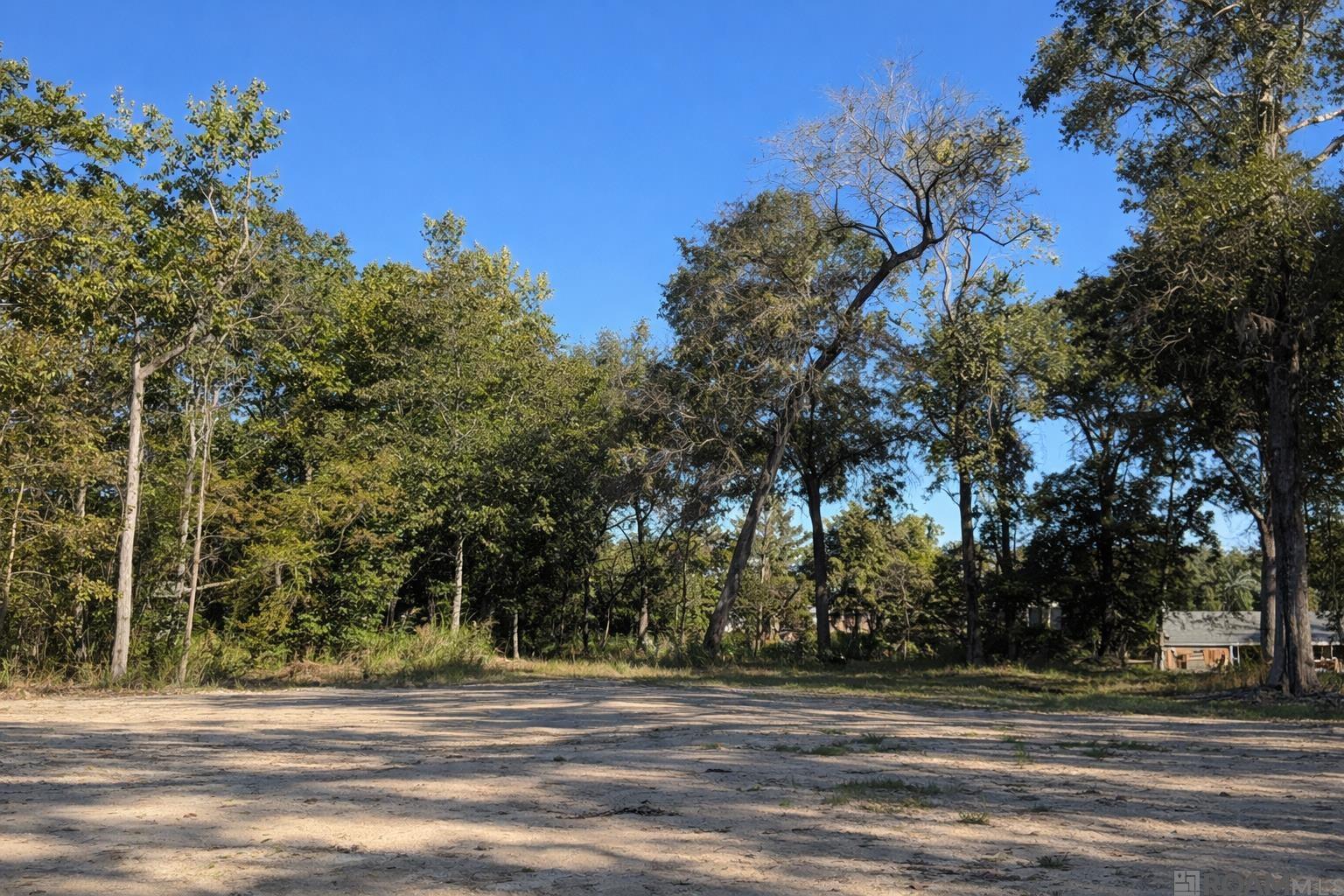 Land in Denham Springs