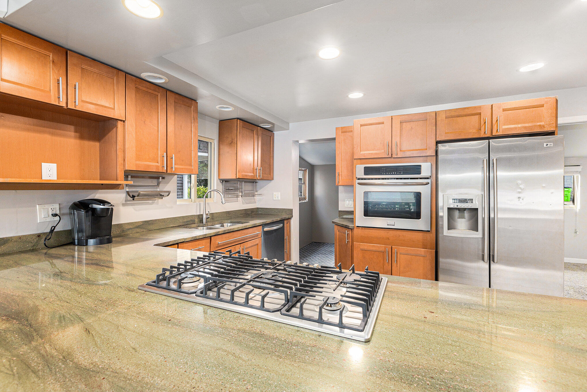 Residential Lease in Jackson 5