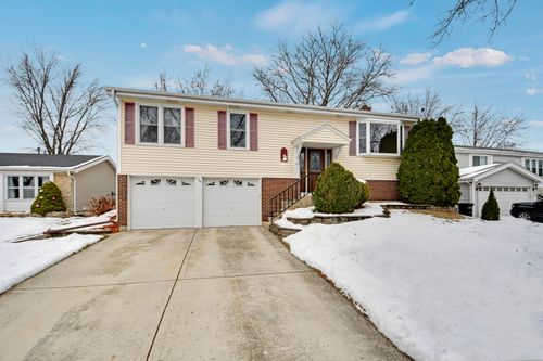 534 Cottonwood Cir, Bolingbrook, IL, 60440-2653 | Card Image