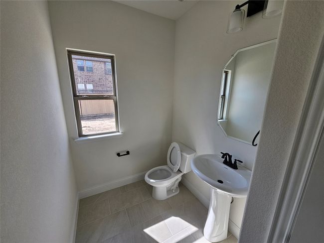 380 Magnolia Ct, House other with 4 bedrooms, 4 bathrooms and null parking in Trenton TX | Image 6