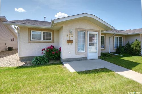 1-273 Fairford St W, Moose Jaw, SK, S6H1V5 | Card Image