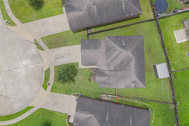 Aerial view of the home showing the cul-de-sac lot. | Image 24