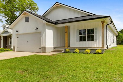 4 Coweta Rd, Cantonment, FL, 32533-9327 | Card Image