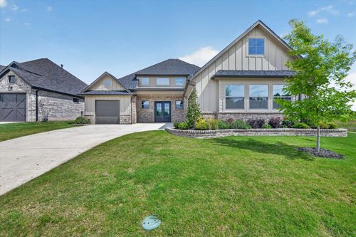 961 Bandon Dunes Dr, Burleson, TX, 76028-3805 | Card Image