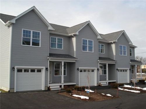 unit-3-68 Greene St, Warwick, RI, 02886-2600 | Card Image