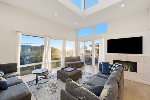 12815 Via Nestore, Del Mar, CA, 92014-3813 | Card Image