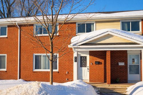 840 Borthwick Ave, Ottawa, ON, K1K2M8 | Card Image