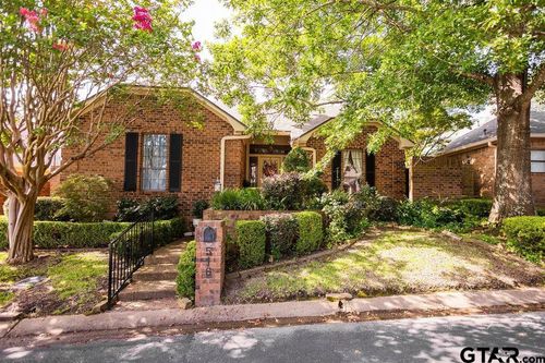 516 Hyde Park Dr, Tyler, TX, 75701-7756 | Card Image