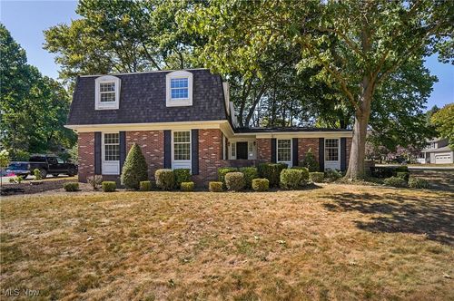 206 Fawnwood Dr, Tallmadge, OH, 44278-2906 | Card Image