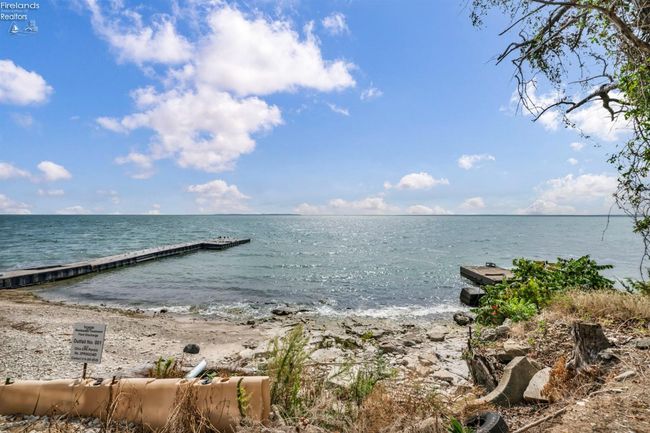 7 - 1230 Tri Motor Dr, Condo with 2 bedrooms, 2 bathrooms and null parking in Put-In-Bay OH | Image 49
