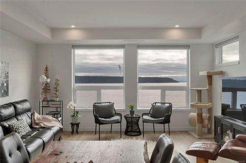 404-536 Island Hwy S, Campbell River, BC, V9W1A5 | Card Image