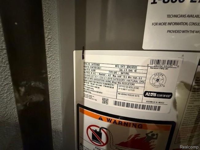 Detailed view of water heater | Image 28