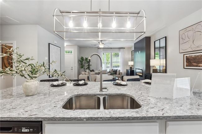 2546 Harbor View Ct, Townhouse with 4 bedrooms, 3 bathrooms and null parking in Gainesville GA | Image 43