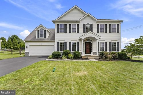 302 Redbud Dr, OXFORD, PA, 19363-2450 | Card Image