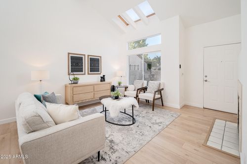 103-3211 E Lavey Ln, Phoenix, AZ, 85032-2745 | Card Image