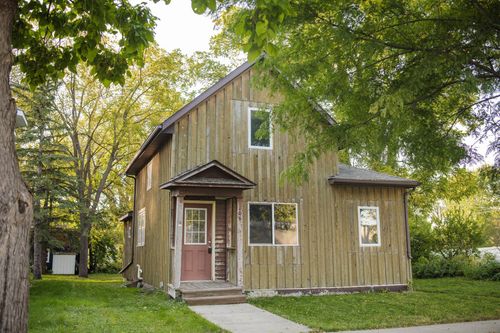 104 E 5th St, Morris, MN, 56267-1204 | Card Image