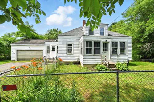 1068 Main Street, Vassalboro, ME, 04989 | Card Image