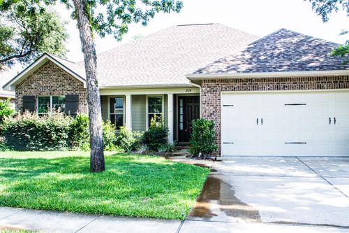 809 Flowering Path, Niceville, FL, 32578-3421 | Card Image