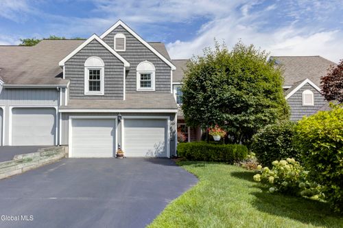 42 Greystone Dr, Voorheesville, NY, 12186-9205 | Card Image