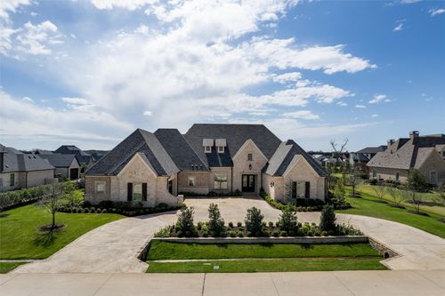 658 Louise Dr, Fairview, TX, 75069-9420 | Card Image