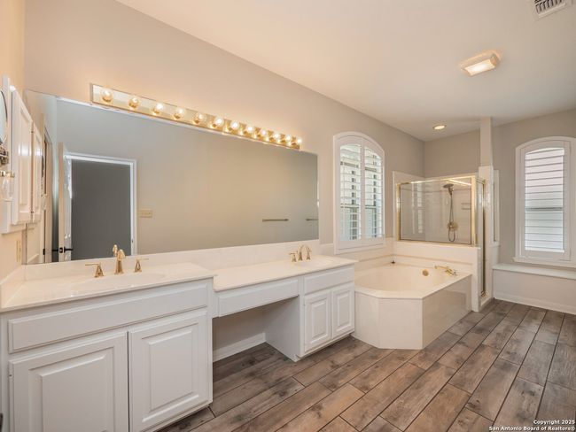 29602 Terra Vis, House other with 3 bedrooms, 2 bathrooms and null parking in Fair Oaks Ranch TX | Image 21