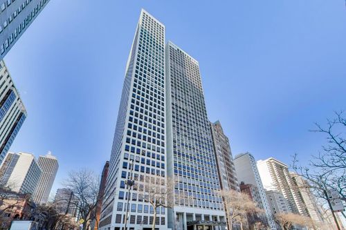 27b-1100 N Lake Shore Dr, Chicago, IL, 60611-5202 | Card Image