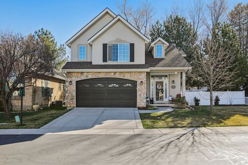9101 S Enchanted Oak Ln, Sandy, UT, 84094-3081 | Card Image