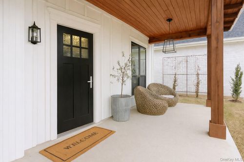 32 Fox Hollow Rd, Blooming Grove, NY, 10914-5000 | Card Image