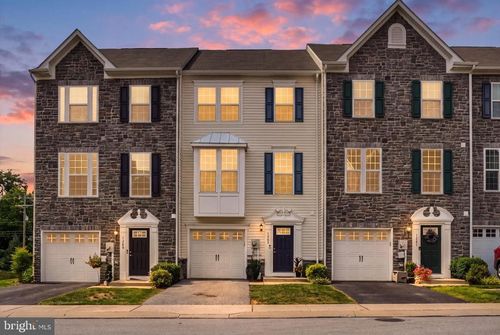 23-1285 Rannoch Ln, YORK, PA, 17403-9035 | Card Image