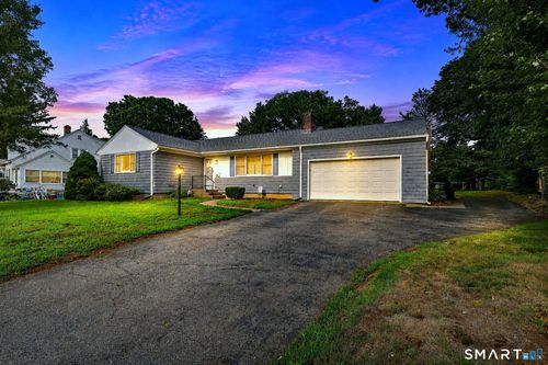 215 North St, Milford, CT, 06461-2652 | Card Image