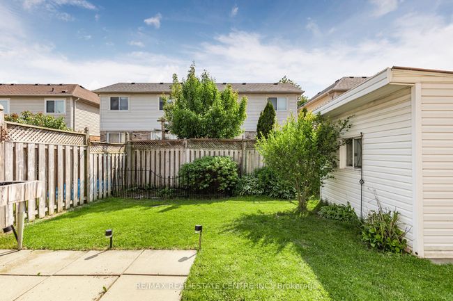 12 Sentimental Way, House attached with 3 bedrooms, 2 bathrooms and 1 parking in Brampton ON | Image 31