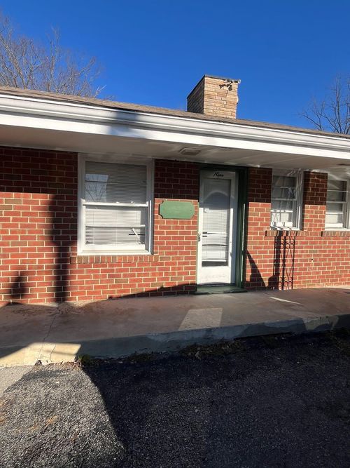 9-7629 Williamson Rd, Roanoke, VA, 24019-4371 | Card Image