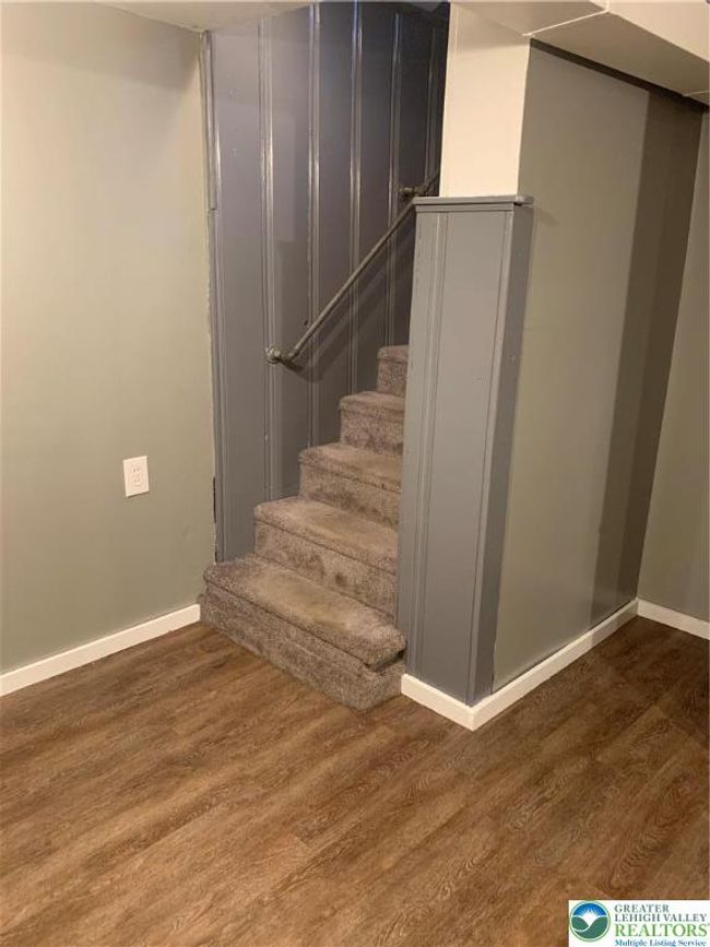 449 E Garrison St, Townhouse with 3 bedrooms, 1 bathrooms and null parking in BETHLEHEM PA | Image 23