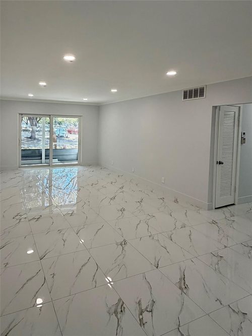 1504-2250 Ne 66th St, Fort Lauderdale, FL, 33308-1271 | Card Image