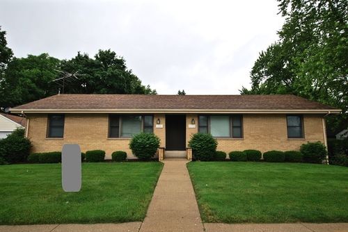 11722 Mill St, Huntley, IL, 60142-7357 | Card Image