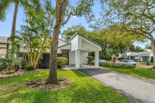 46-380 Fairway Cir, Weston, FL, 33326-1411 | Card Image