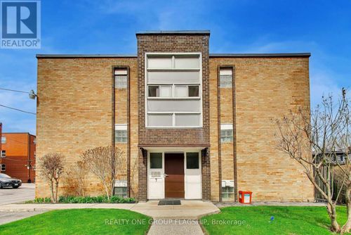 9-7 Elmwood Ave S, Mississauga, ON, L5G3J6 | Card Image