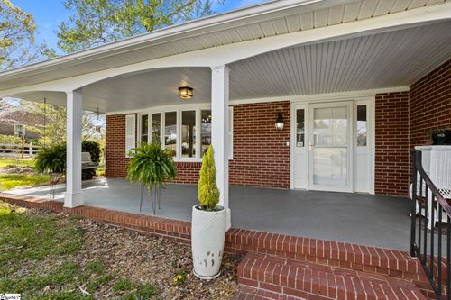 126 Shannon Lake Circle, Greenville, SC, 29615 | Card Image
