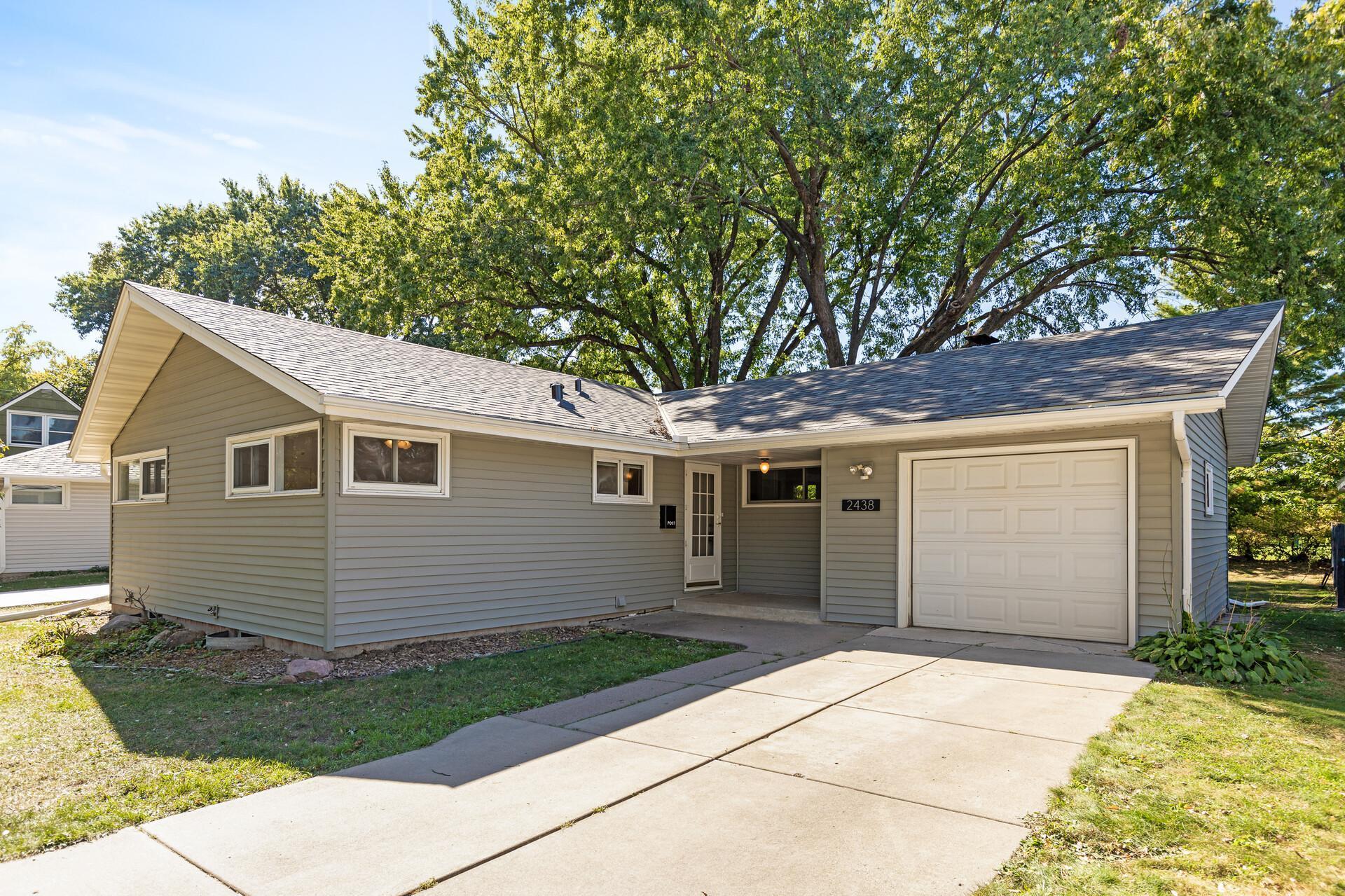 Decatur Ave, Minneapolis, MN 55426
