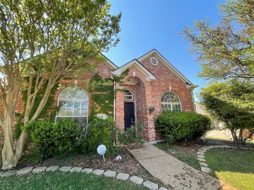 8117 Still Springs Dr, Plano, TX, 75025-3948 | Card Image