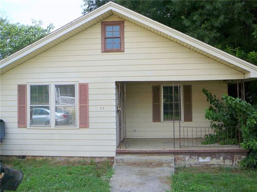 213 K St, Anderson, SC, 29625-4179 | Card Image