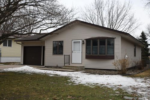 1121 4th St W, Hastings, MN, 55033-1608 | Card Image