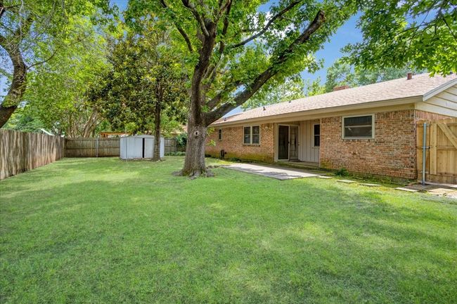 2909 Dover Dr, House other with 3 bedrooms, 2 bathrooms and null parking in Sherman TX | Image 22