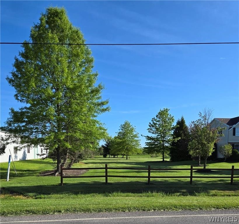 Land in Clarence