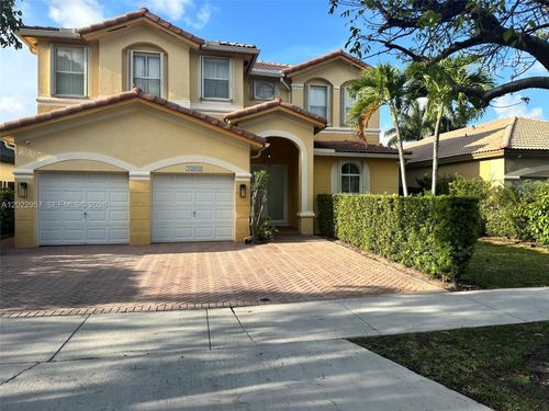 10919 Nw 80th Ln, Doral, FL, 33178 | Card Image