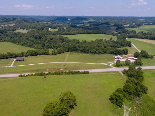 2564 New Highway 7, Santa Fe, TN, 38482-5323 | Card Image