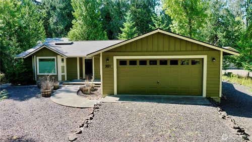301 Pointes Drive E, Shelton, WA, 98584 | Card Image