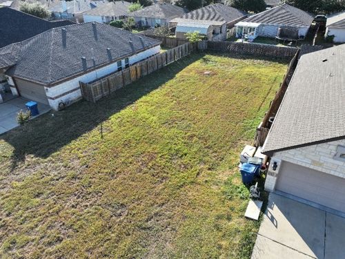 415 Gettysburg Loop, Elgin, TX, 78621-3868 | Card Image