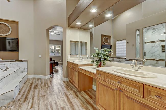 5434 Pendini Point Ct, House other with 3 bedrooms, 3 bathrooms and null parking in Las Vegas NV | Image 23